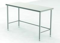 Cleanroom tables with a smooth worktop