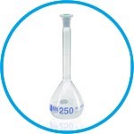 Measuring flask, DURAN®, class A, blue graduation, PE stopper, USP