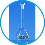 Volumetric Flasks, borosilicate glass 3.3, class A, amber graduations, incl. ISO individual certificate