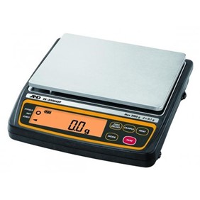 Compact scale 3000g x 0.1g