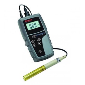 Thermo Scientific Portable Condictivity Meter CON6+ Kit ECCON603PLUSK